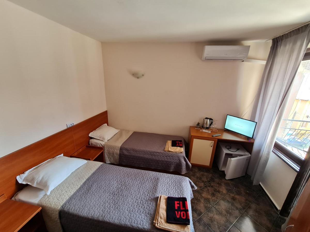 Hotel Алми Almi Święty Włas Zewnętrze zdjęcie