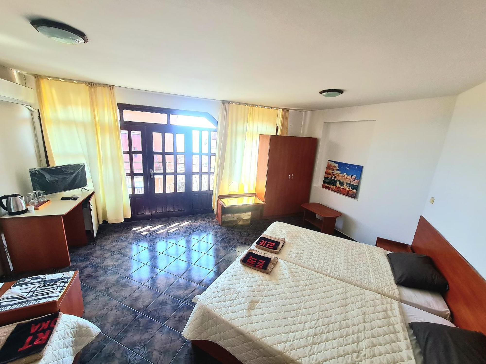 Hotel Алми Almi Święty Włas Zewnętrze zdjęcie